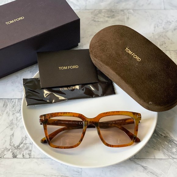 NEW Tom Ford 53mm Square Sunglasses - Picture 2 of 6